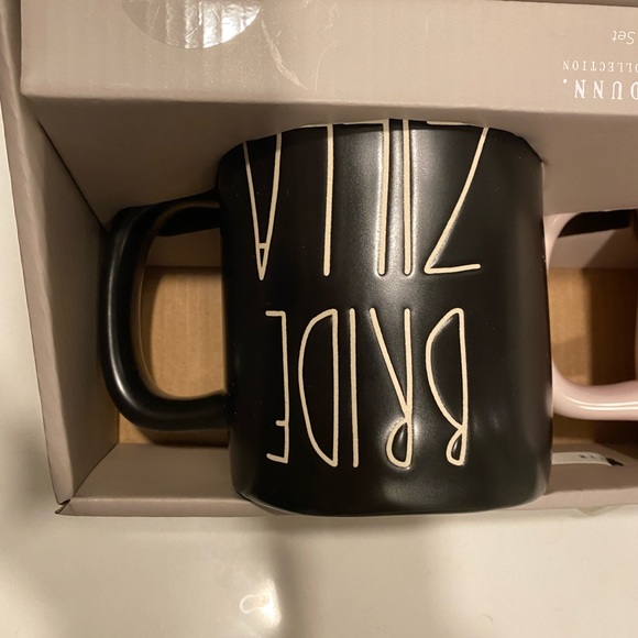 ⭐️HOST PICK⭐️ NWT RAE DUNN bridal collection Mug Set - Picture 7 of 7